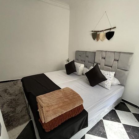 Casa Marwan Hostel Tétouan Buitenkant foto